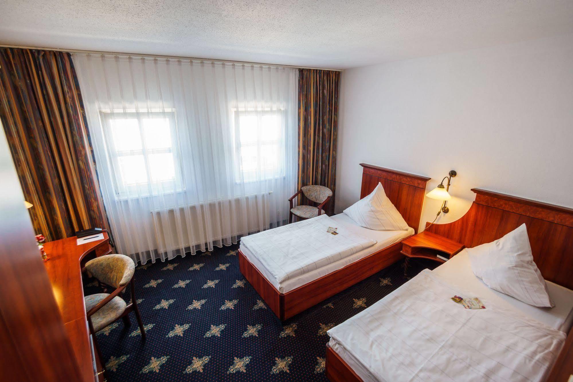 Hotel Wilder Mann Annaberg-Buchholz Exterior photo